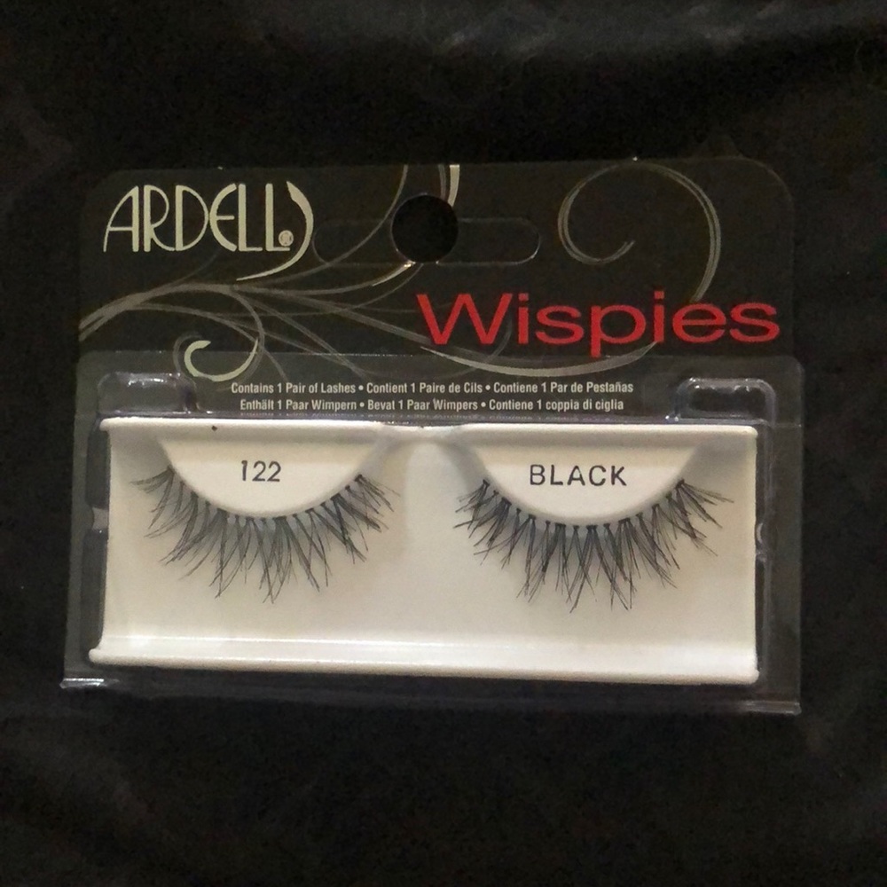 NWT Ardell wispies 122 black lashes